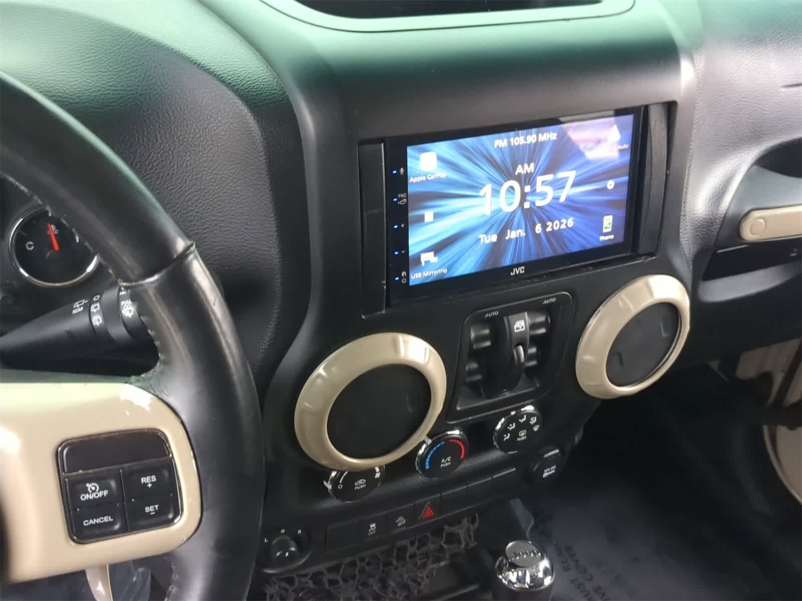 Thumbnail: 2017 Jeep Wrangler - 34