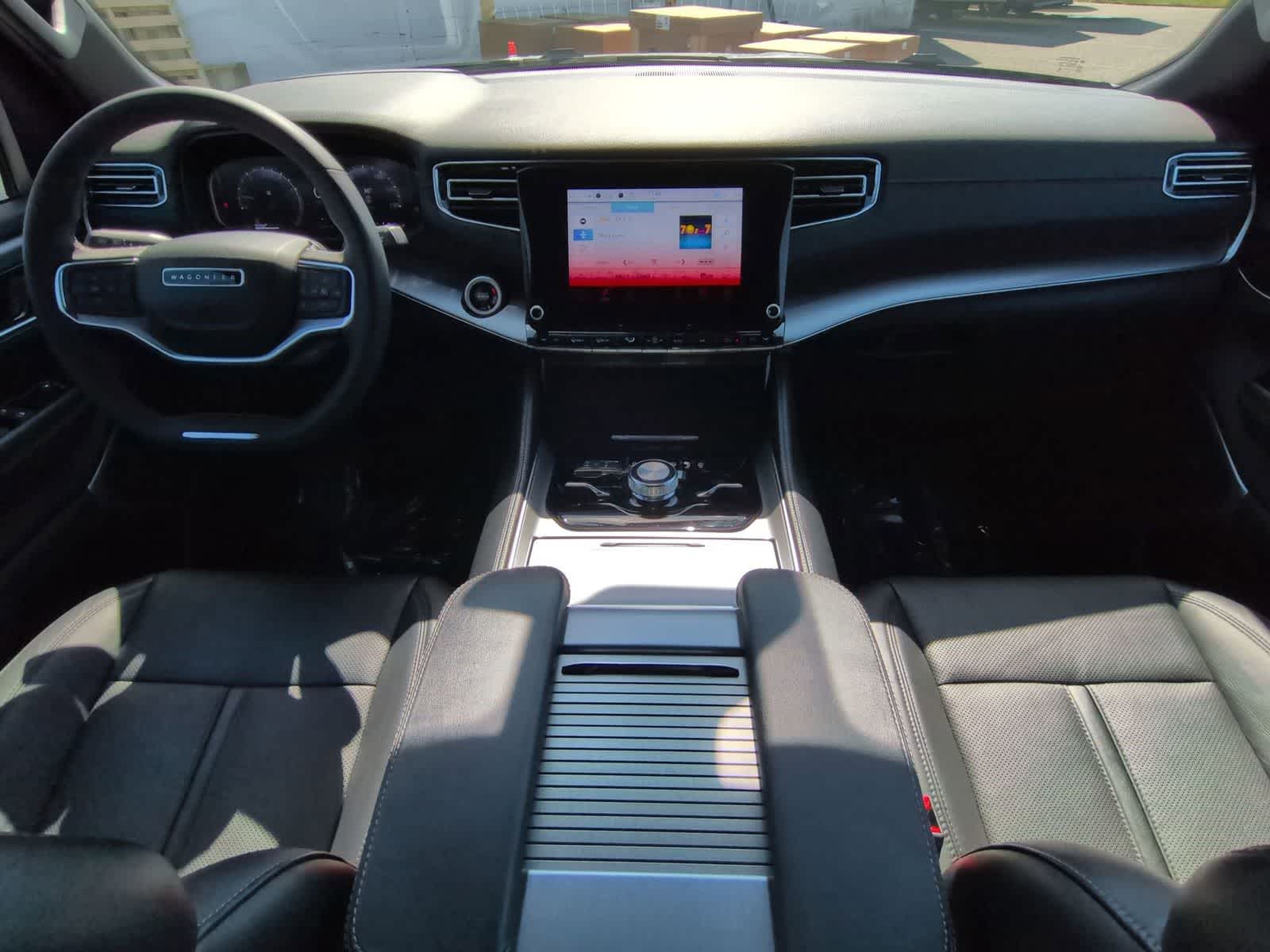 Thumbnail: 2024 Jeep Wagoneer - 15