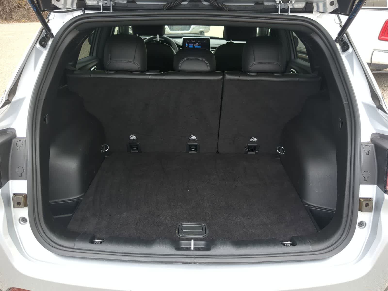 Thumbnail: 2024 Jeep Compass - 32