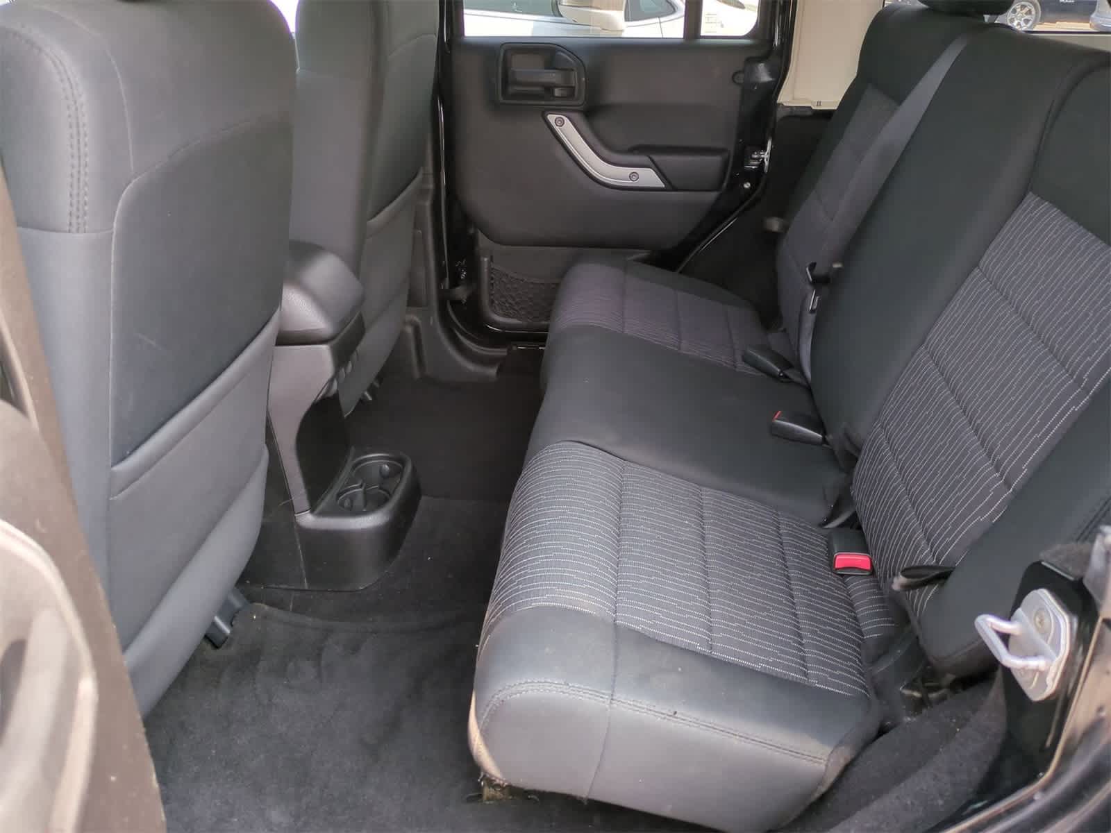 Thumbnail: 2011 Jeep Wrangler - 17