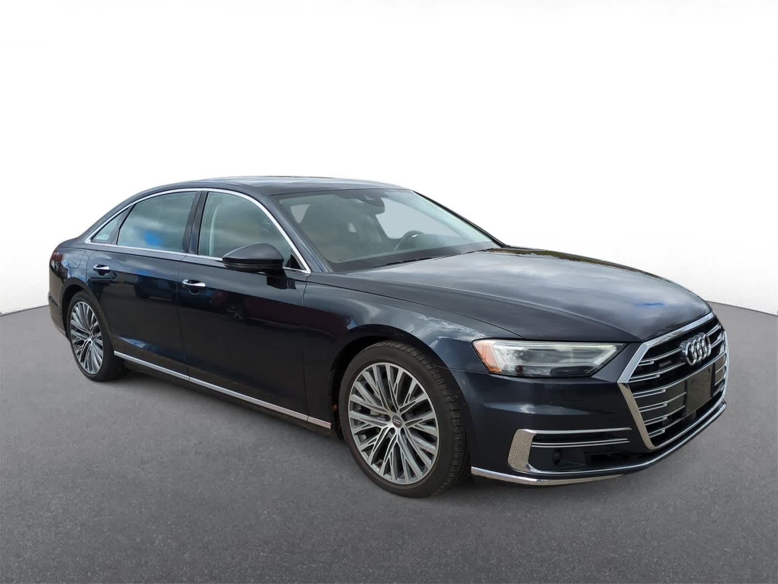 2019 Audi A8 Quattro L photo 2