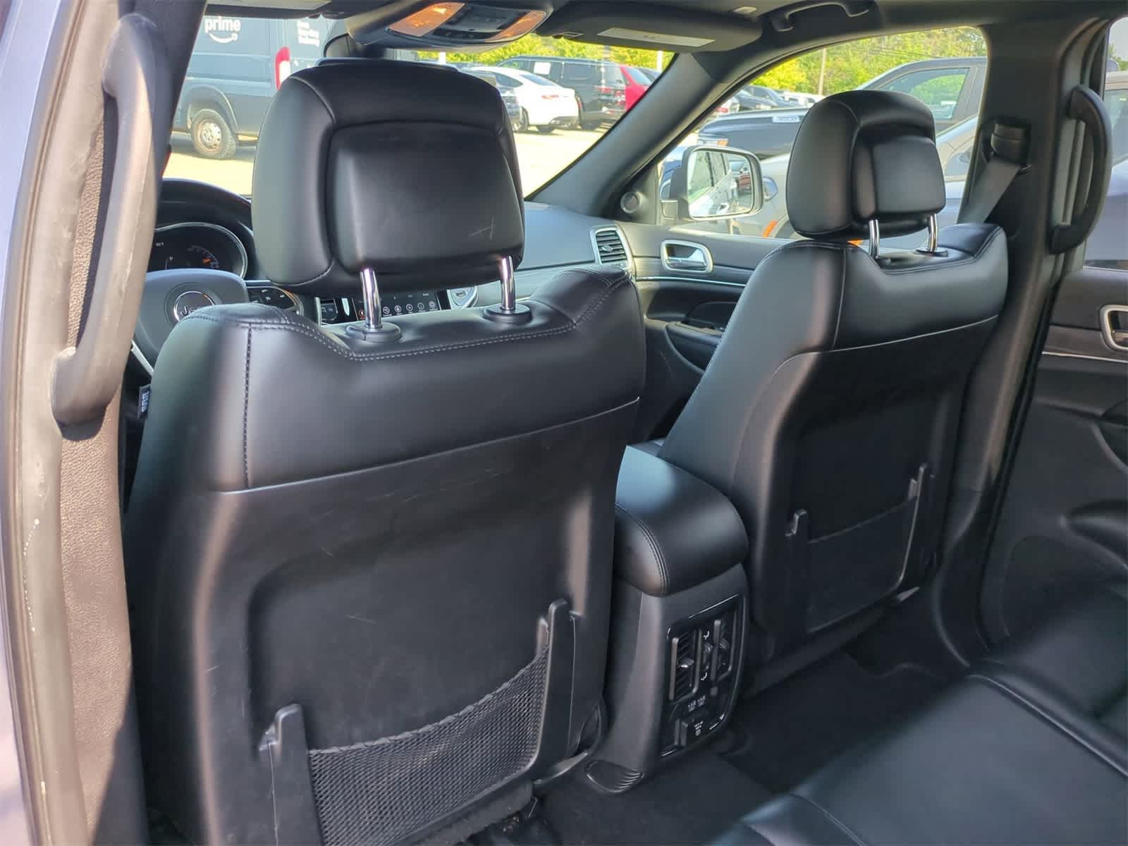 Thumbnail: 2021 Jeep Grand Cherokee - 16