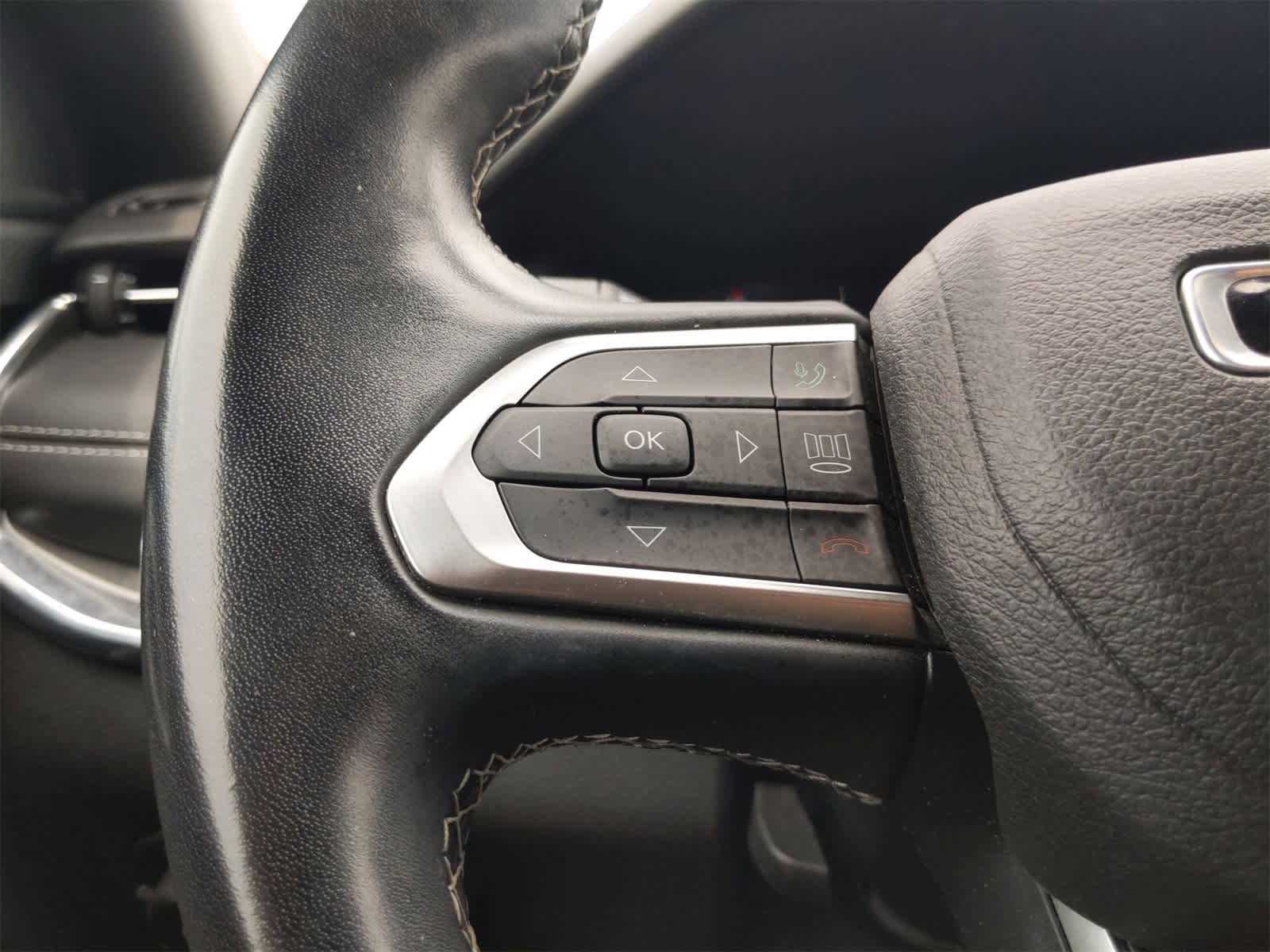 Thumbnail: 2022 Jeep Compass - 26