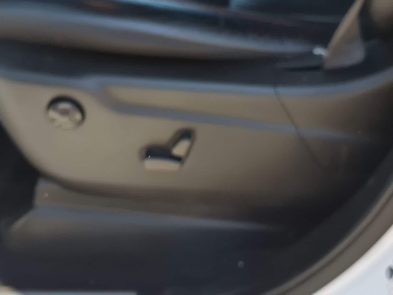 Thumbnail: 2023 Dodge Durango - 17