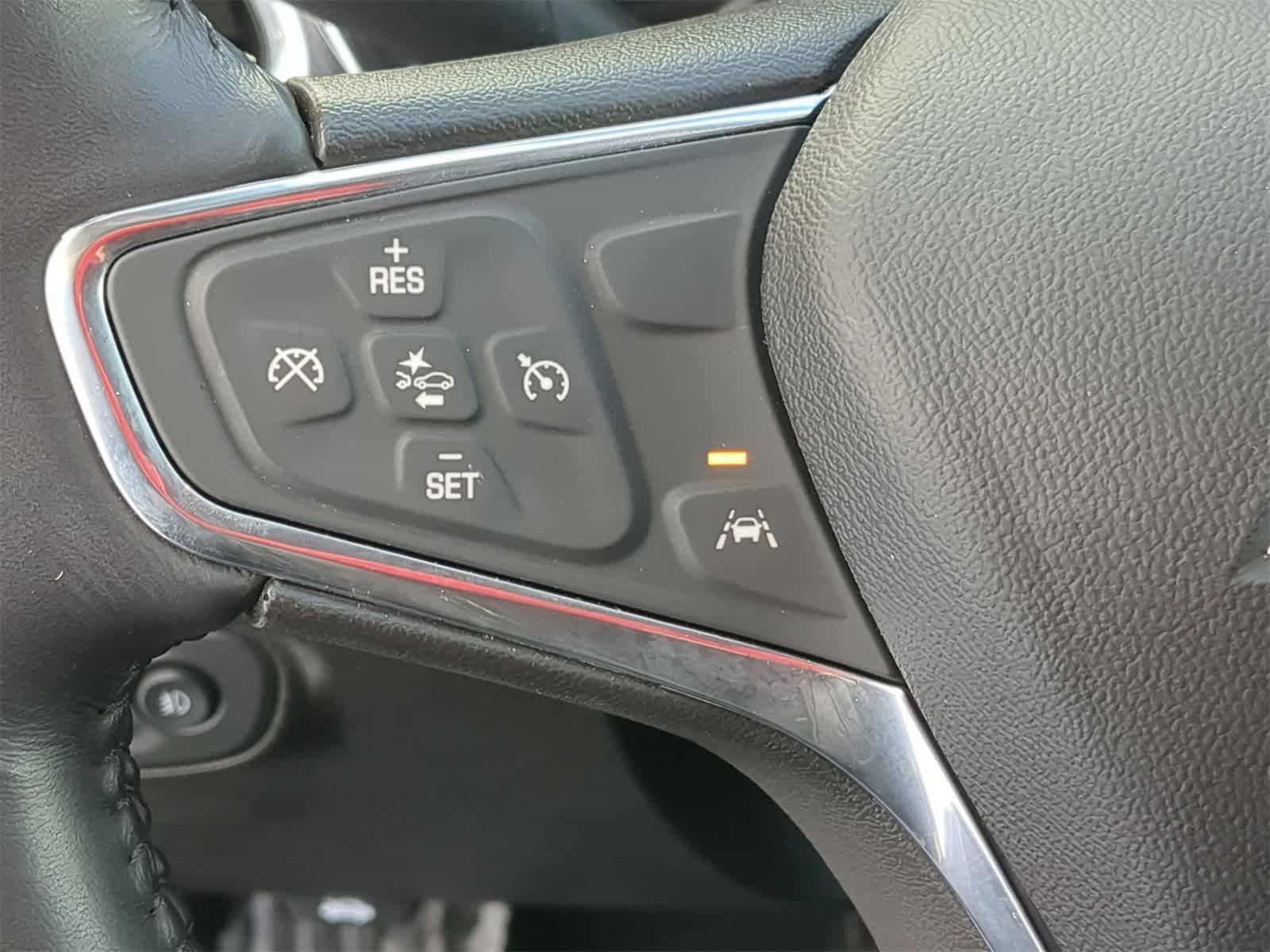 Thumbnail: 2020 Chevrolet Equinox - 23