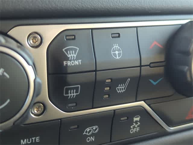 Thumbnail: 2026 Jeep Wrangler - 33