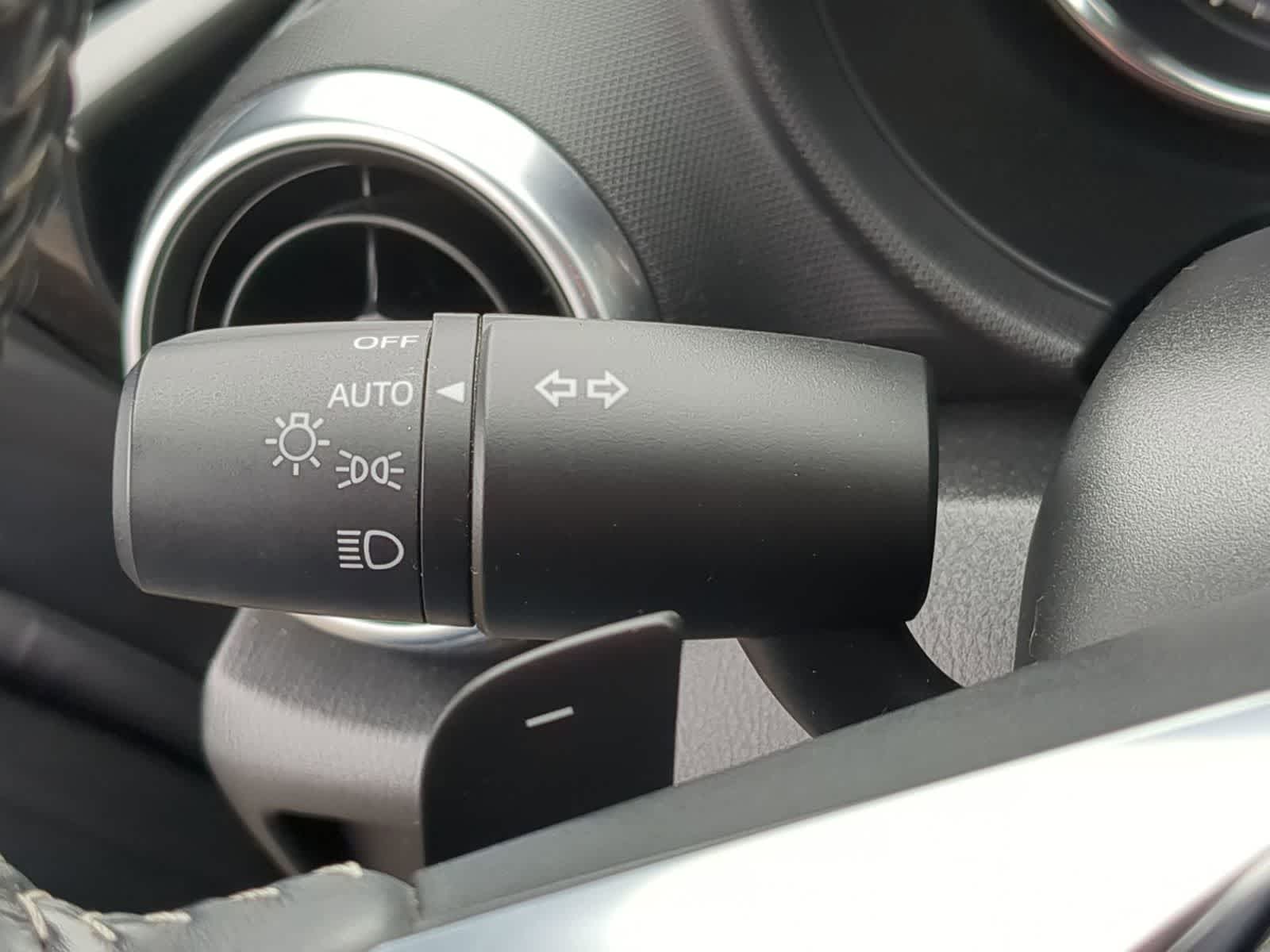 Thumbnail: 2021 Mazda MX-5 Miata - 22