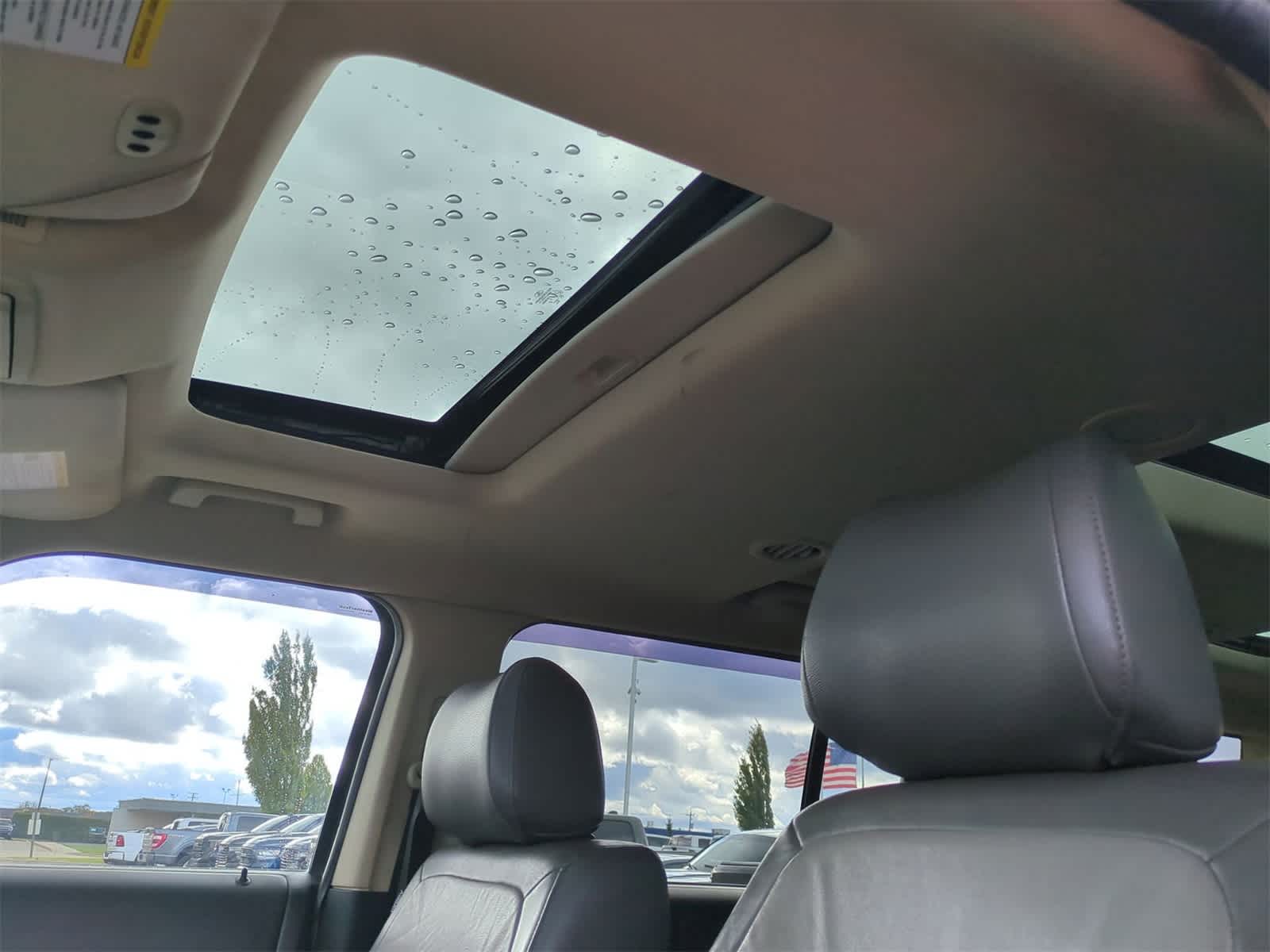 Thumbnail: 2016 Ford Flex - 18