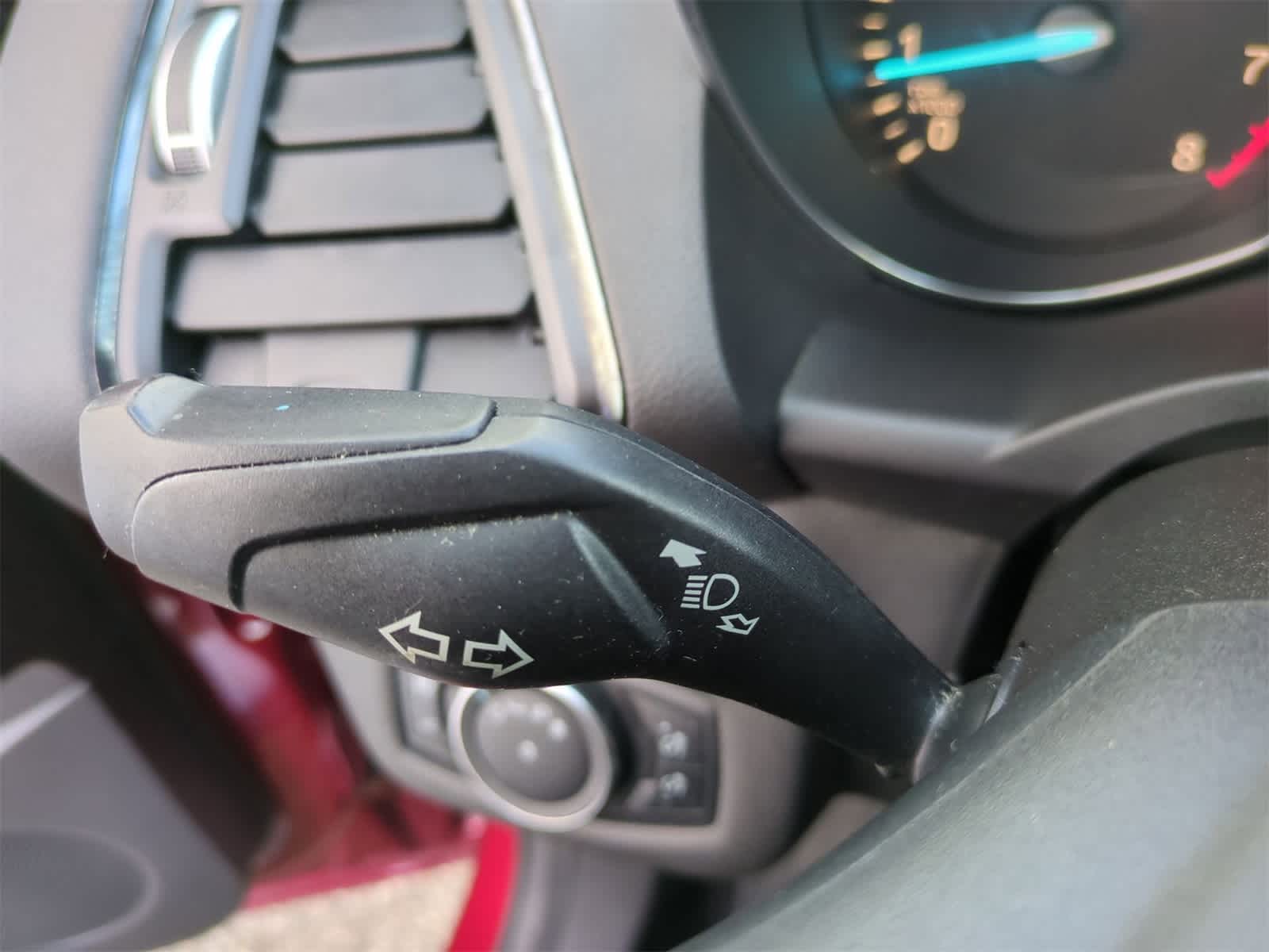 Thumbnail: 2019 Ford Escape - 25