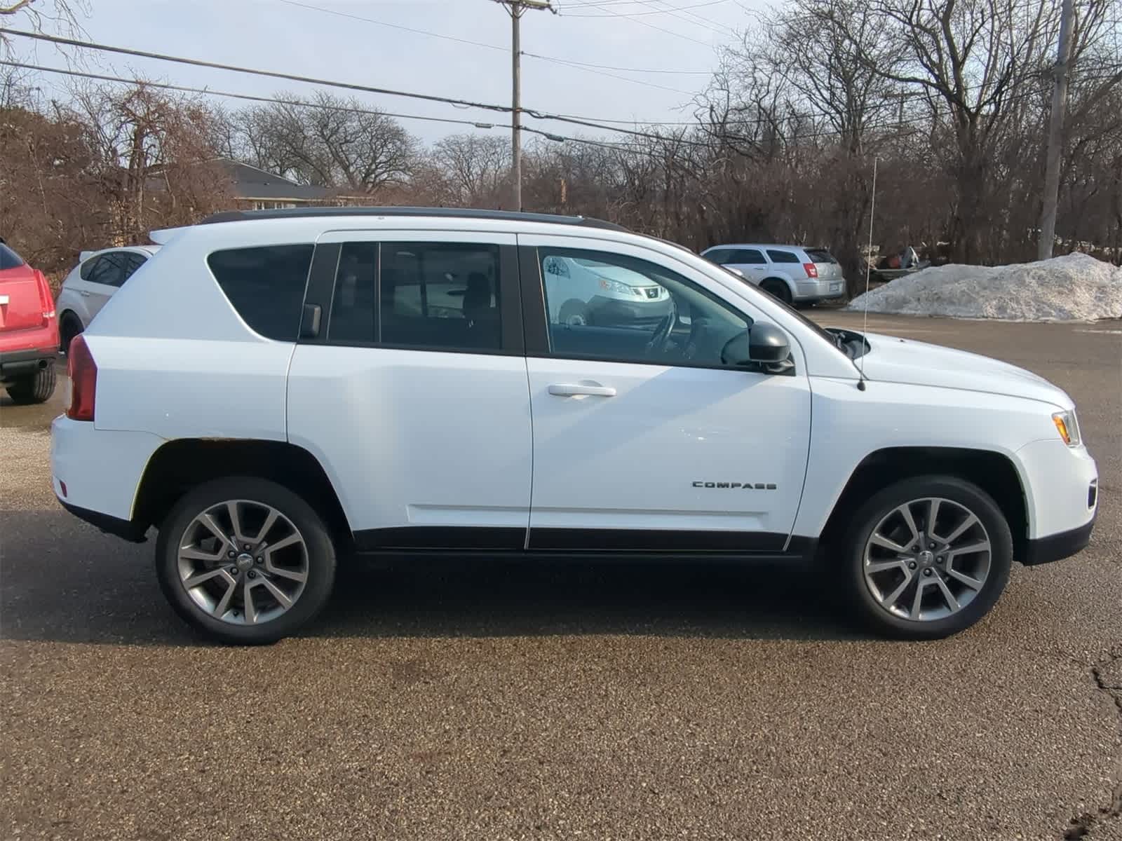 Thumbnail: 2016 Jeep Compass - 15