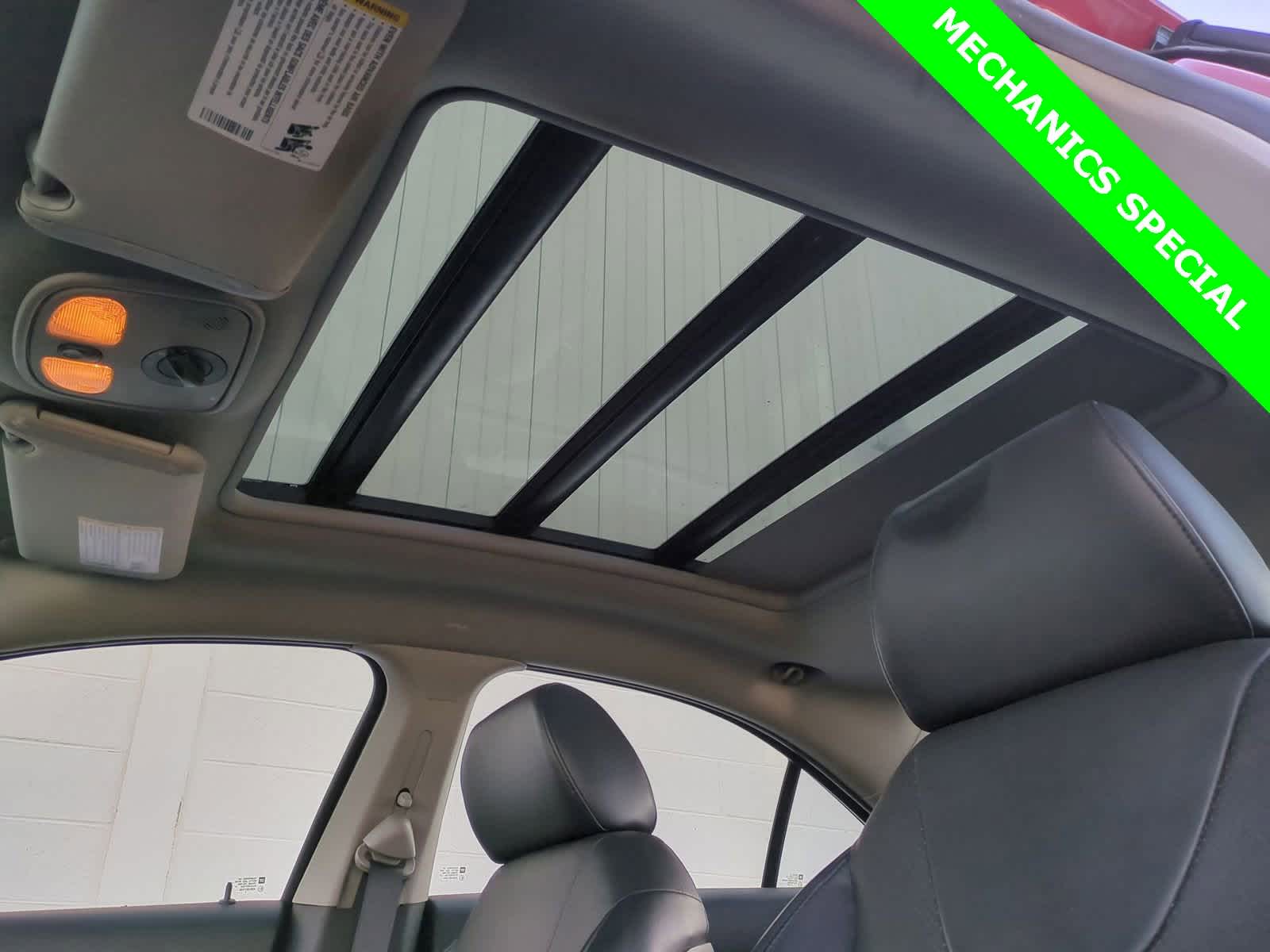 Thumbnail: 2006 Pontiac G6 - 18