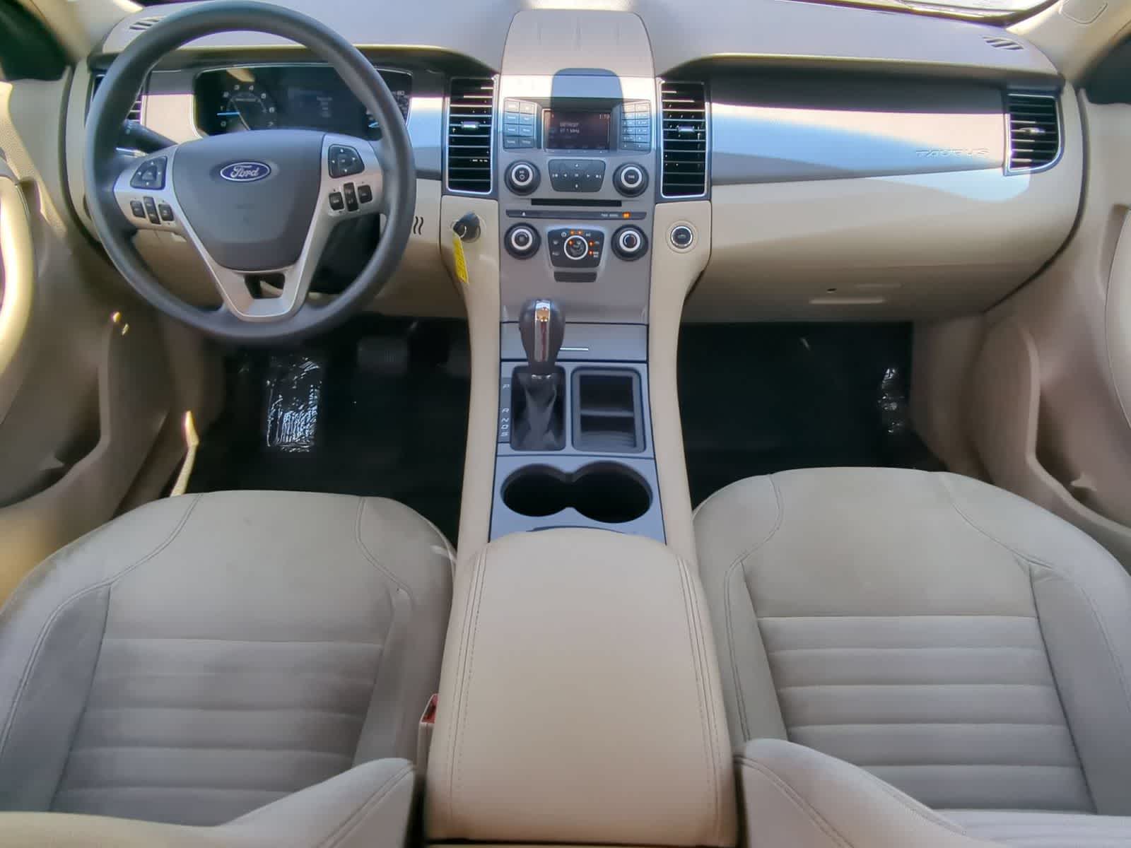 Thumbnail: 2015 Ford Taurus - 15