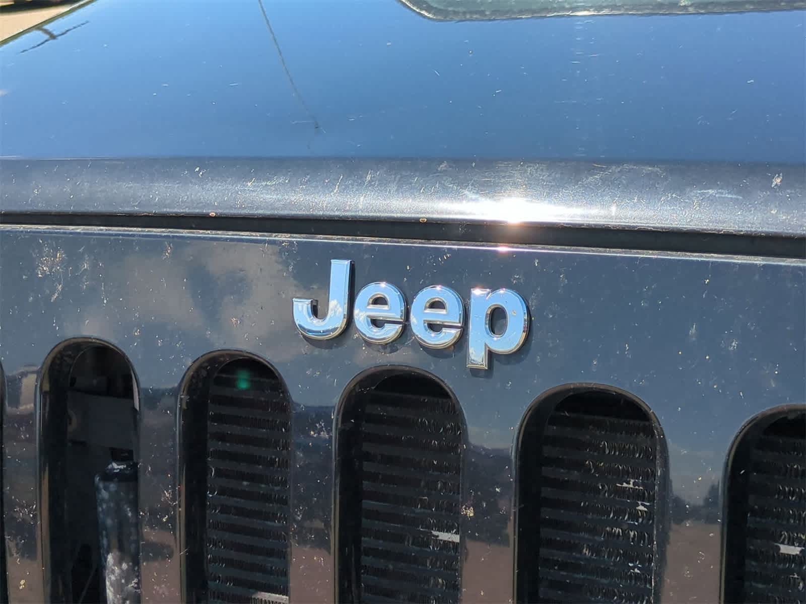 Thumbnail: 2013 Jeep Wrangler - 11
