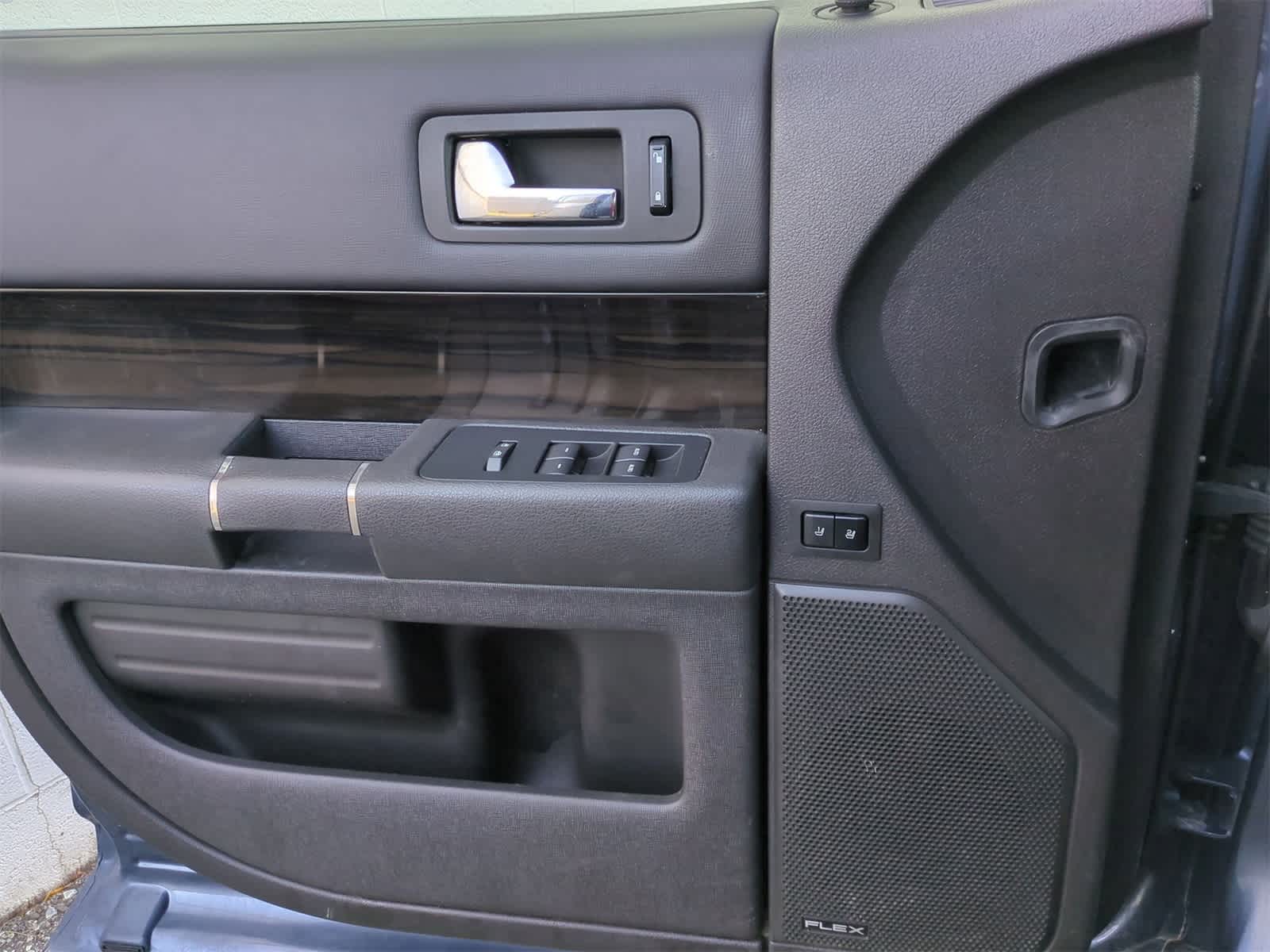 Thumbnail: 2018 Ford Flex - 29