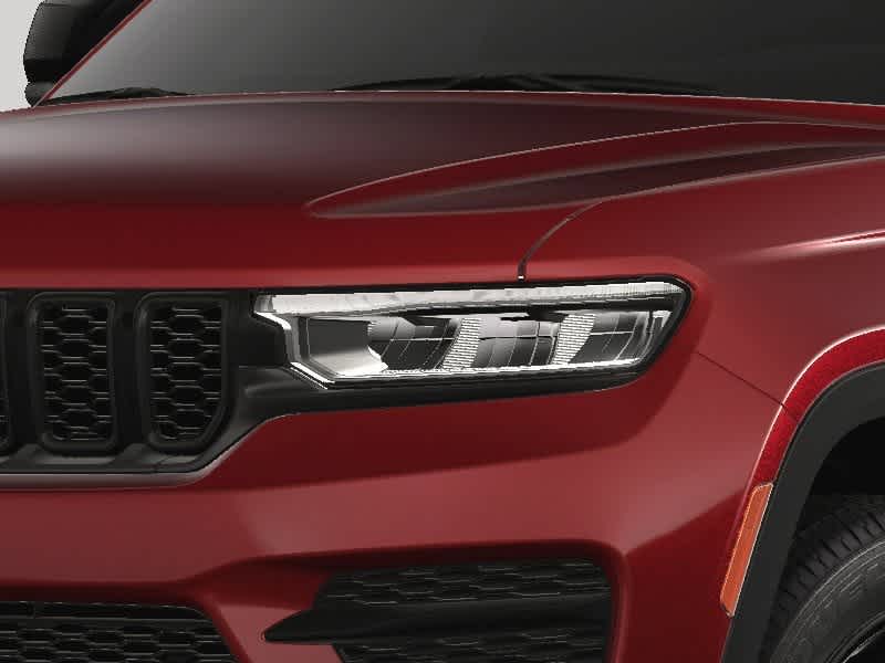 2025 Jeep Grand Cherokee Laredo 13