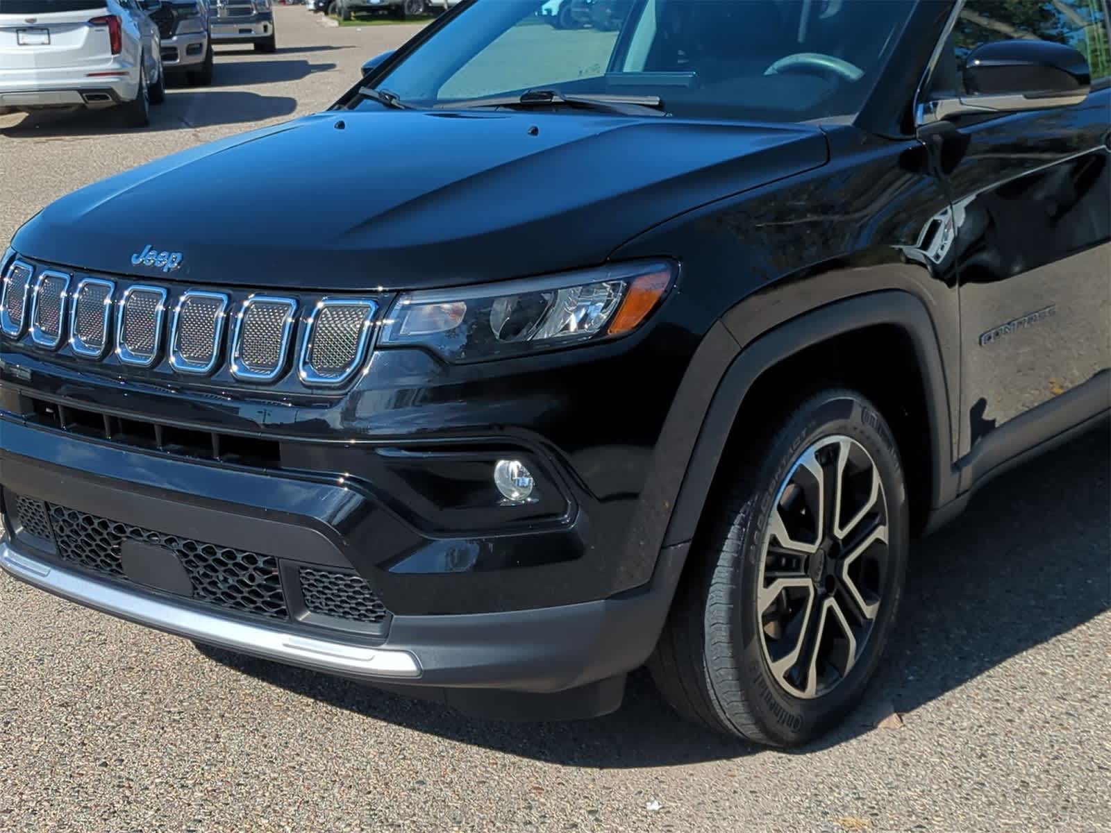 Thumbnail: 2022 Jeep Compass - 10