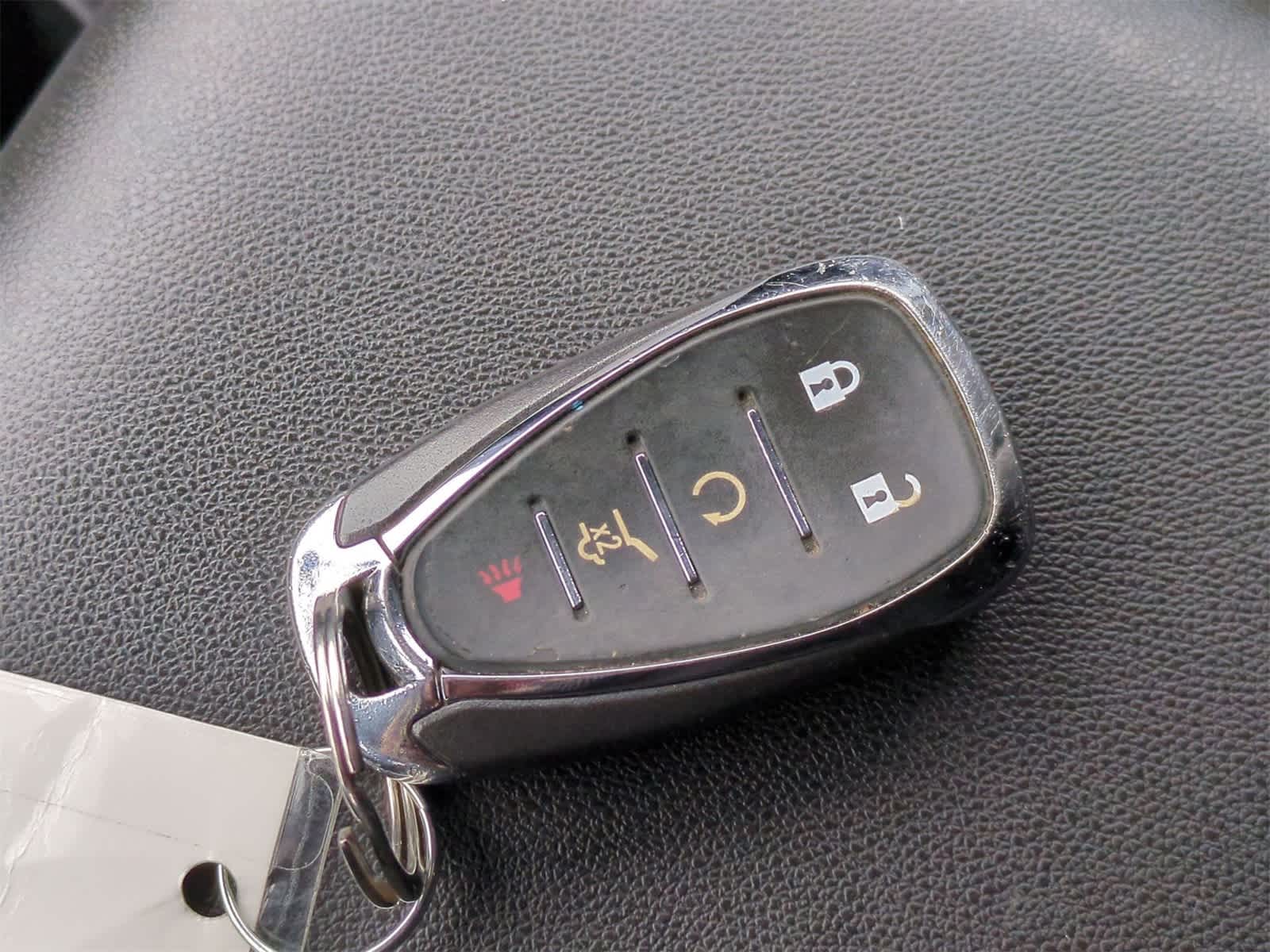 Thumbnail: 2020 Chevrolet Equinox - 34