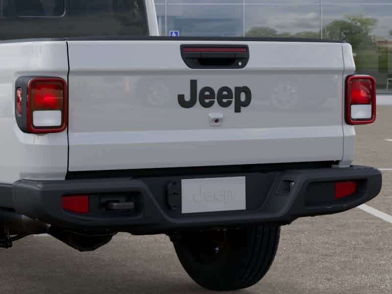Thumbnail: 2026 Jeep Gladiator - 13