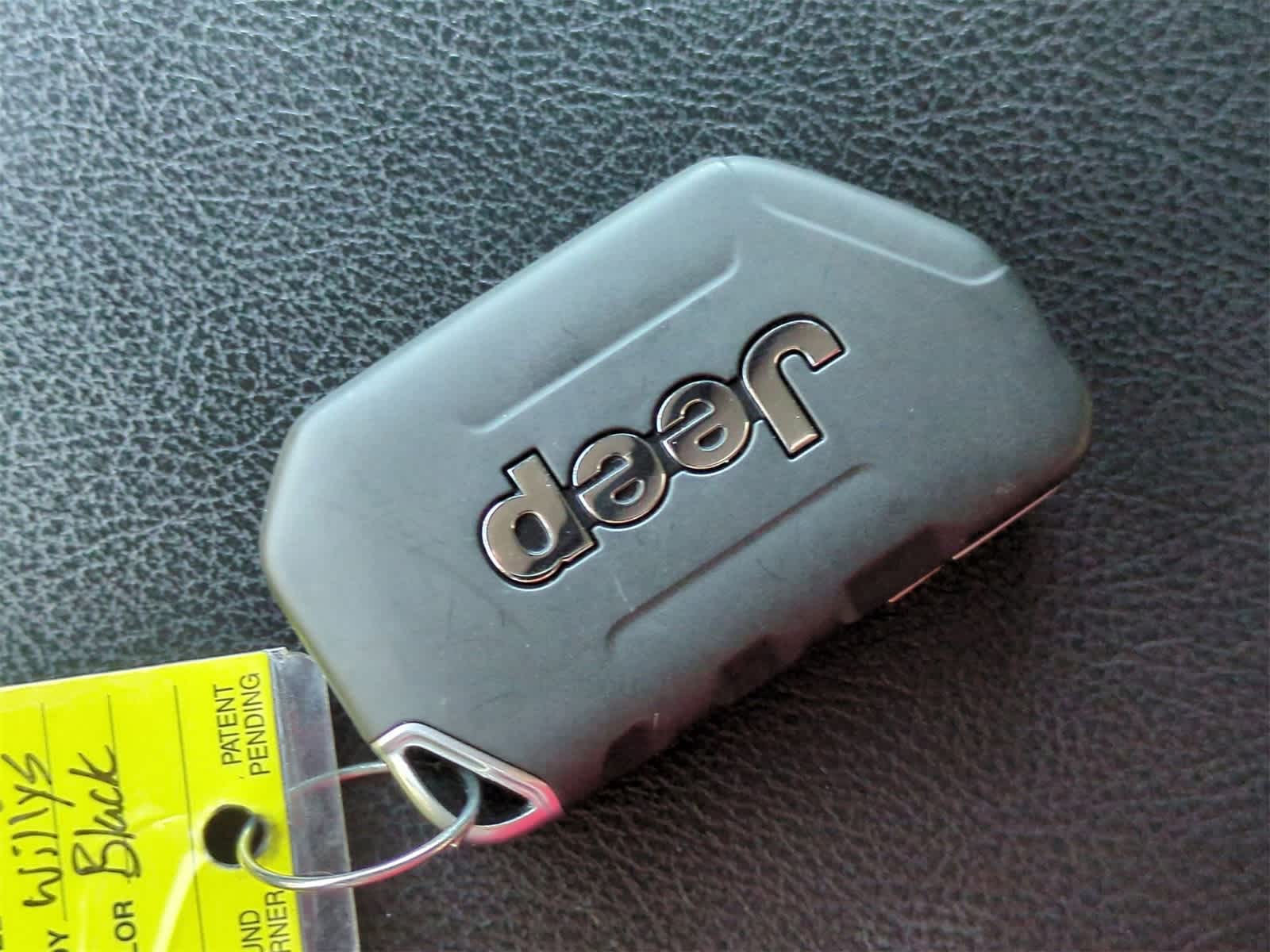 Thumbnail: 2023 Jeep Wrangler - 34