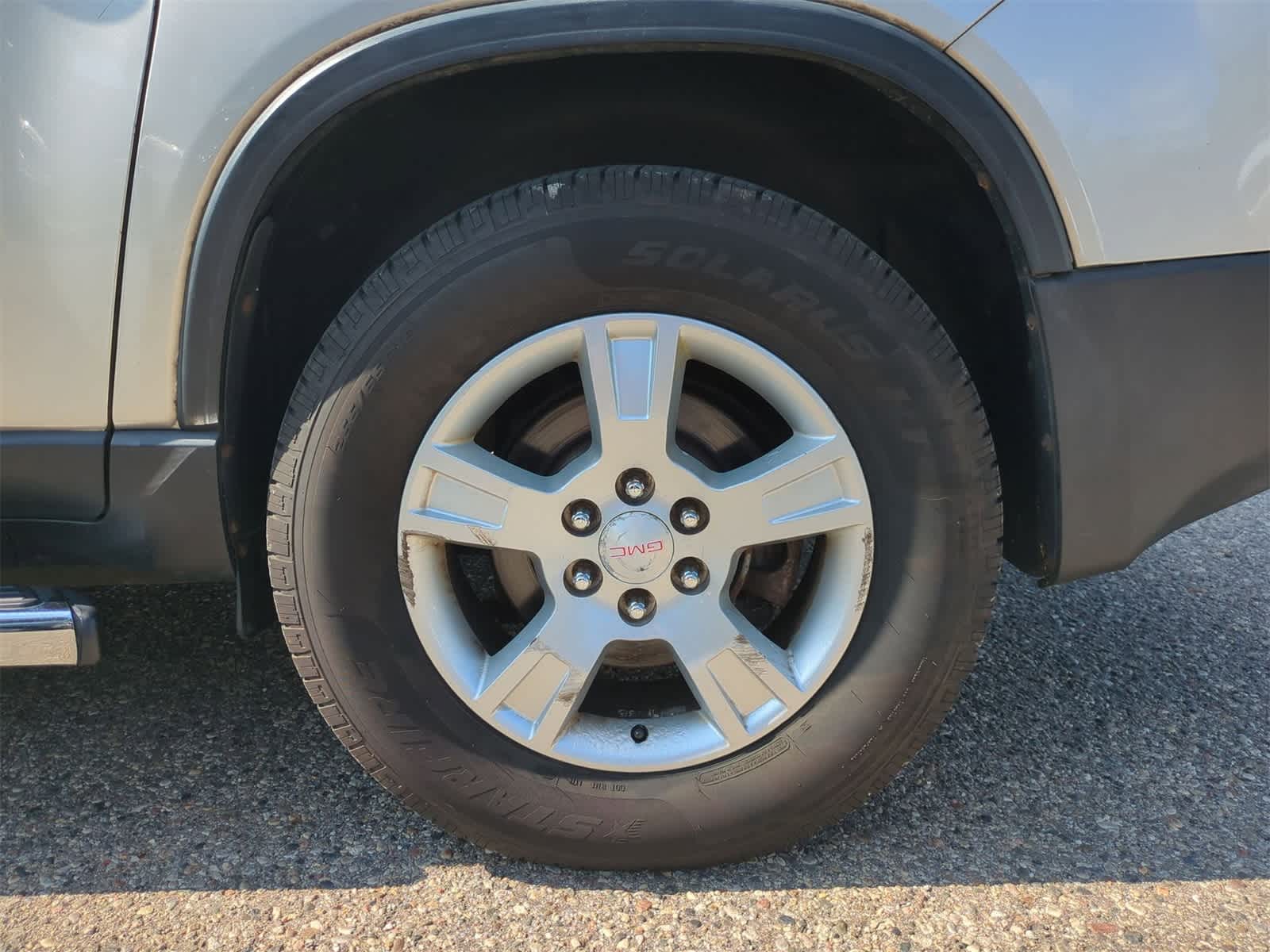 Thumbnail: 2008 GMC Acadia - 13