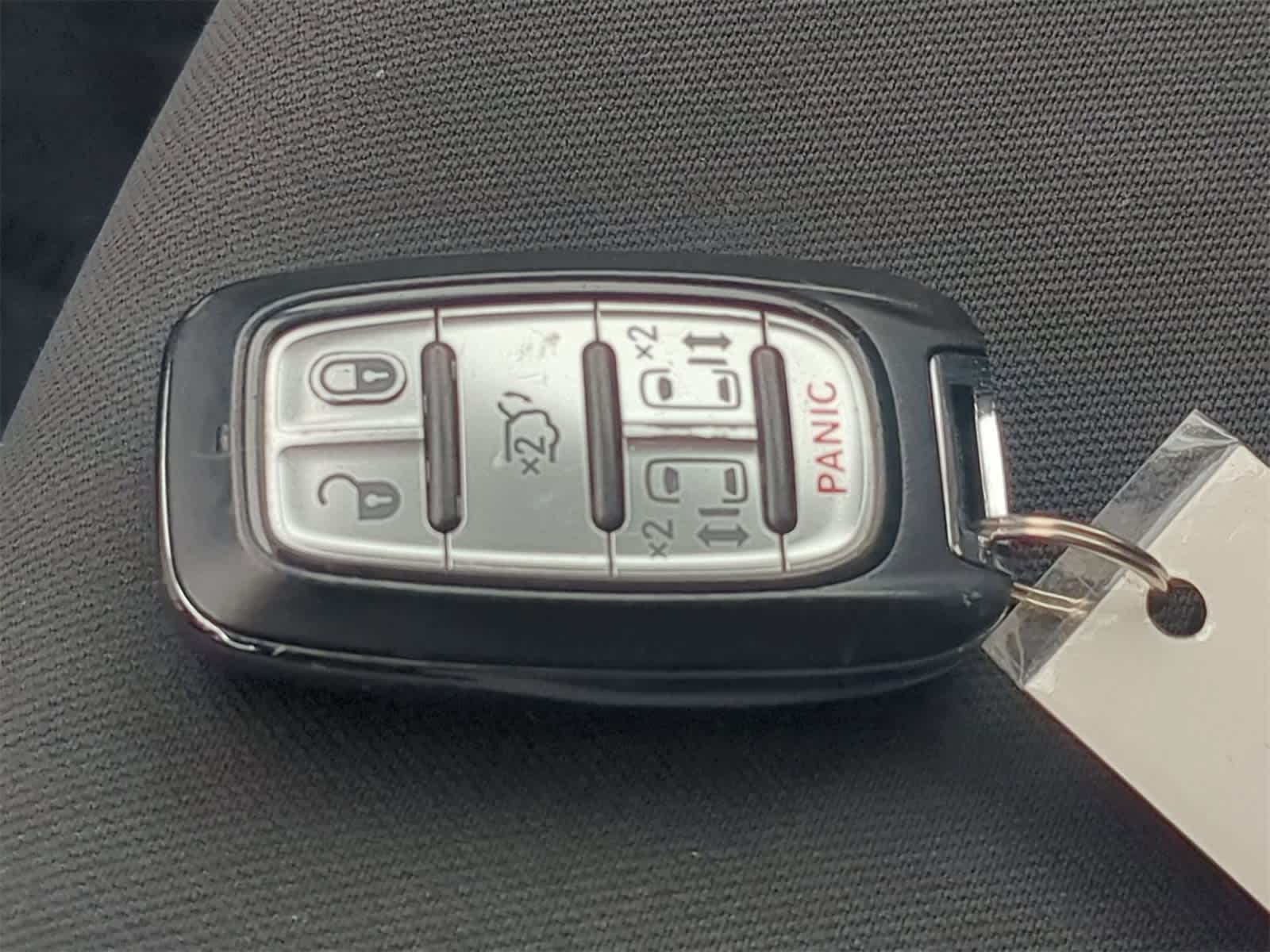 Thumbnail: 2017 Chrysler Pacifica - 42