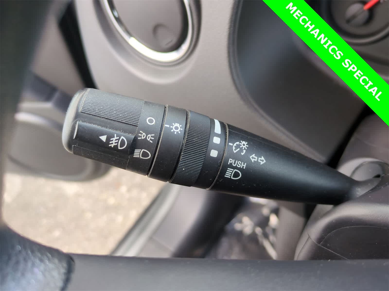 Thumbnail: 2012 Jeep Patriot - 25