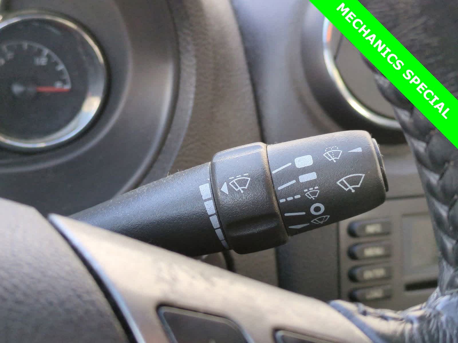 Thumbnail: 2006 Pontiac G6 - 26