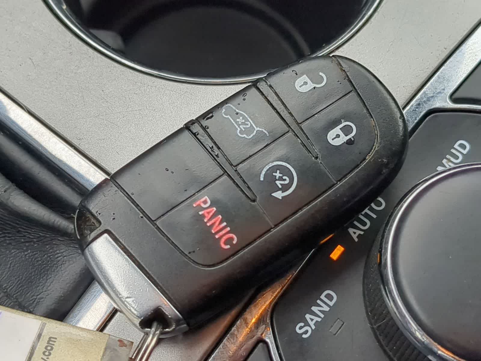 Thumbnail: 2020 Jeep Grand Cherokee - 32