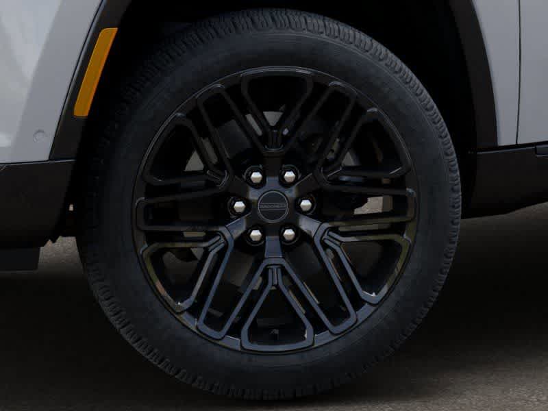 Thumbnail: 2026 Jeep Grand Wagoneer L - 8