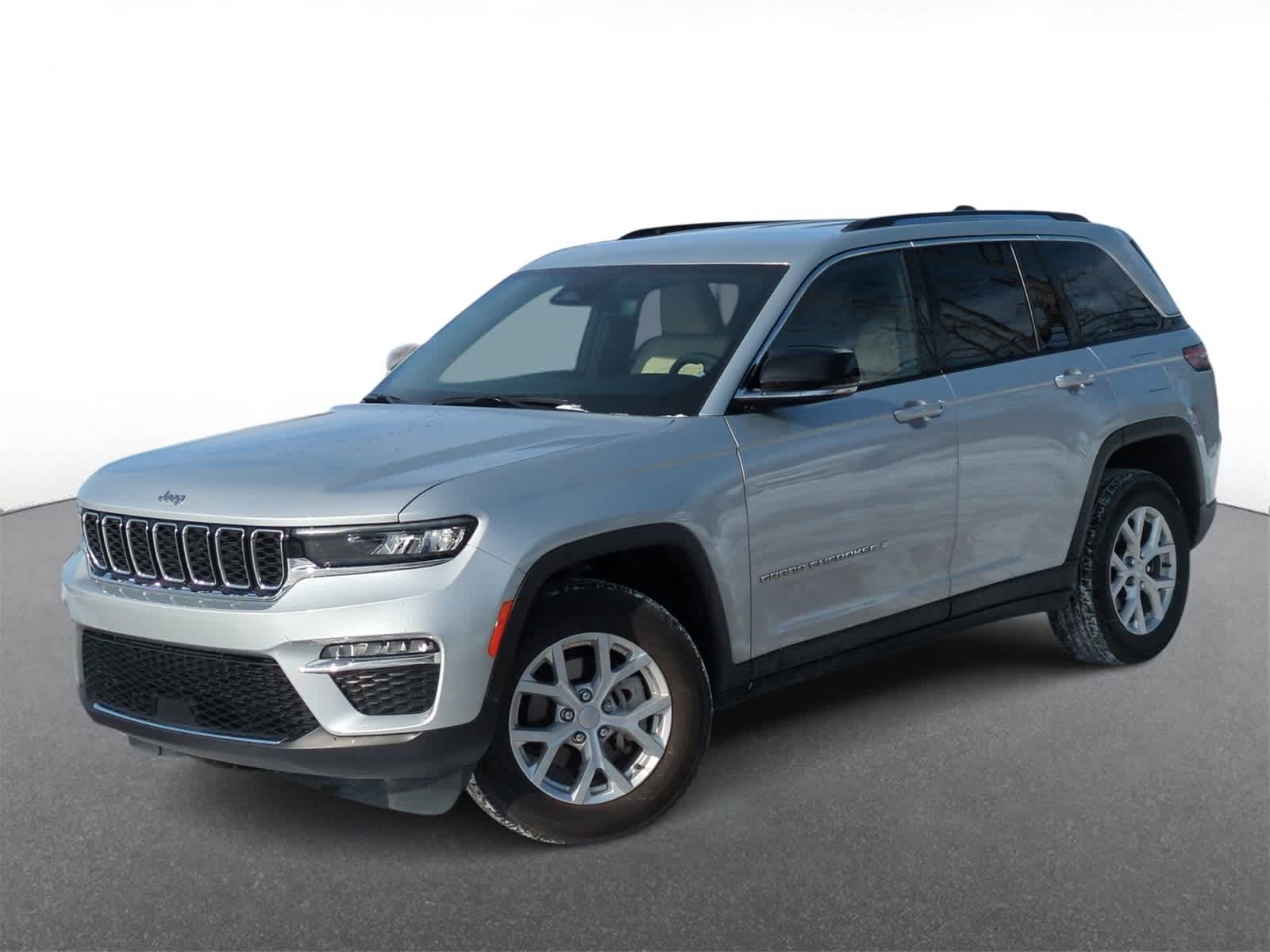 Thumbnail: 2023 Jeep Grand Cherokee - 1