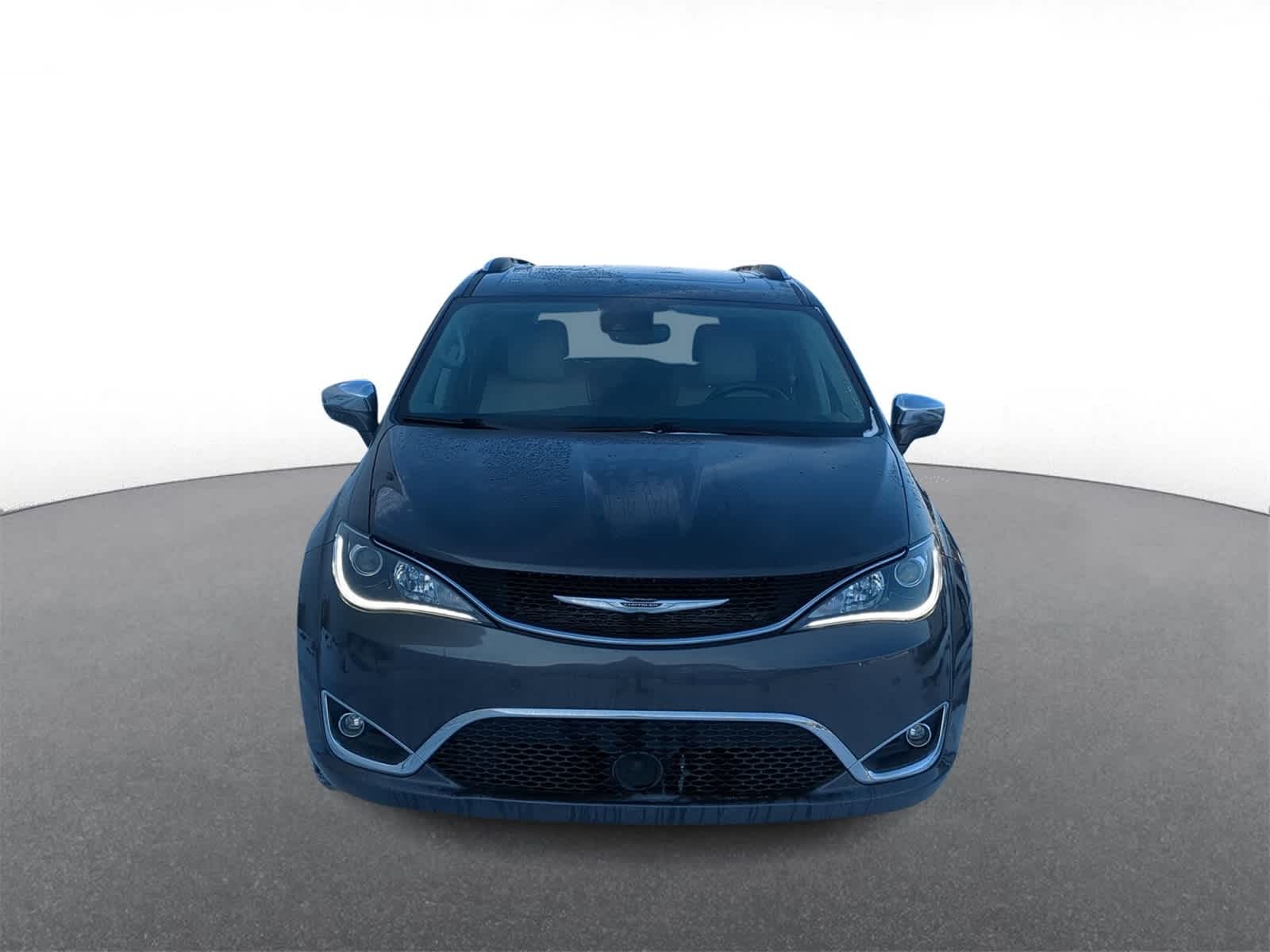 Thumbnail: 2020 Chrysler Pacifica - 3