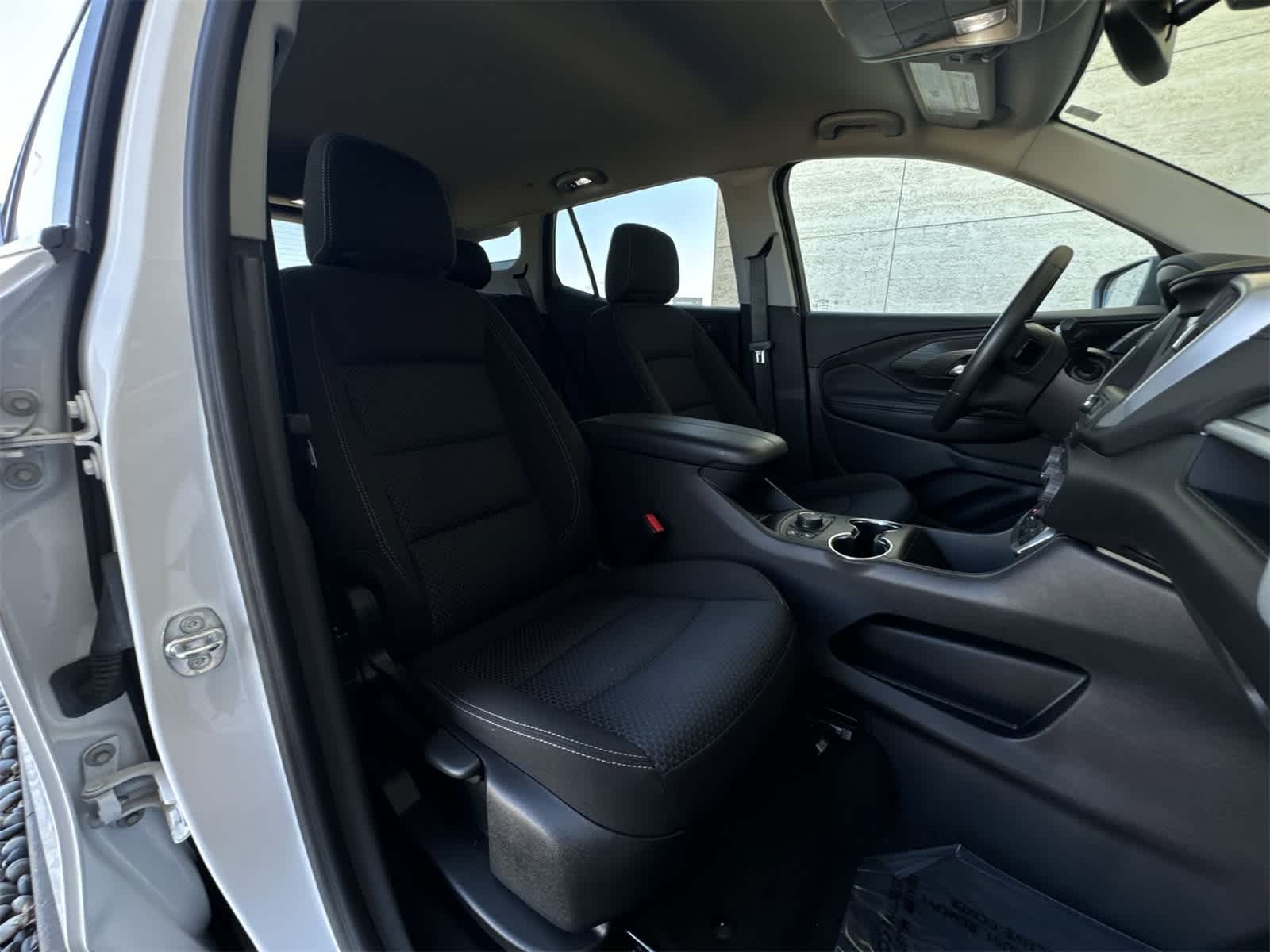 Thumbnail: 2024 GMC Terrain - 22