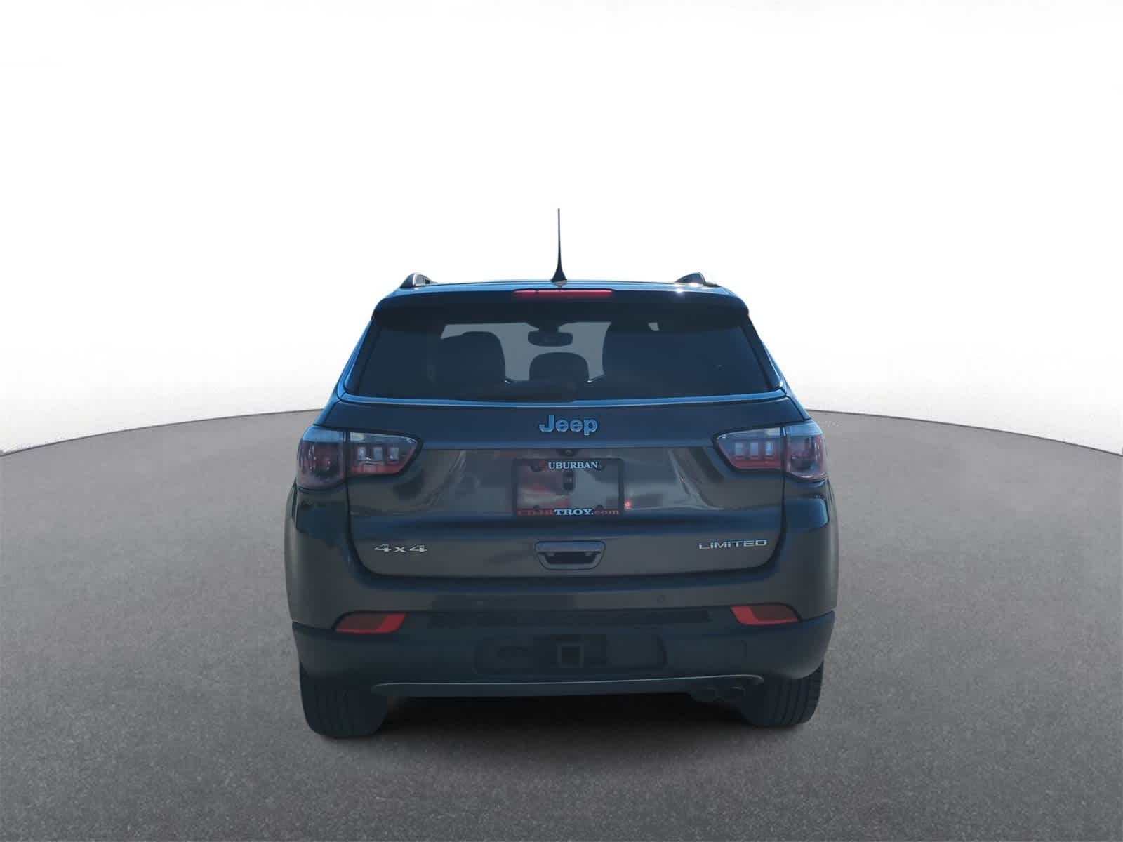 Thumbnail: 2018 Jeep Compass - 7