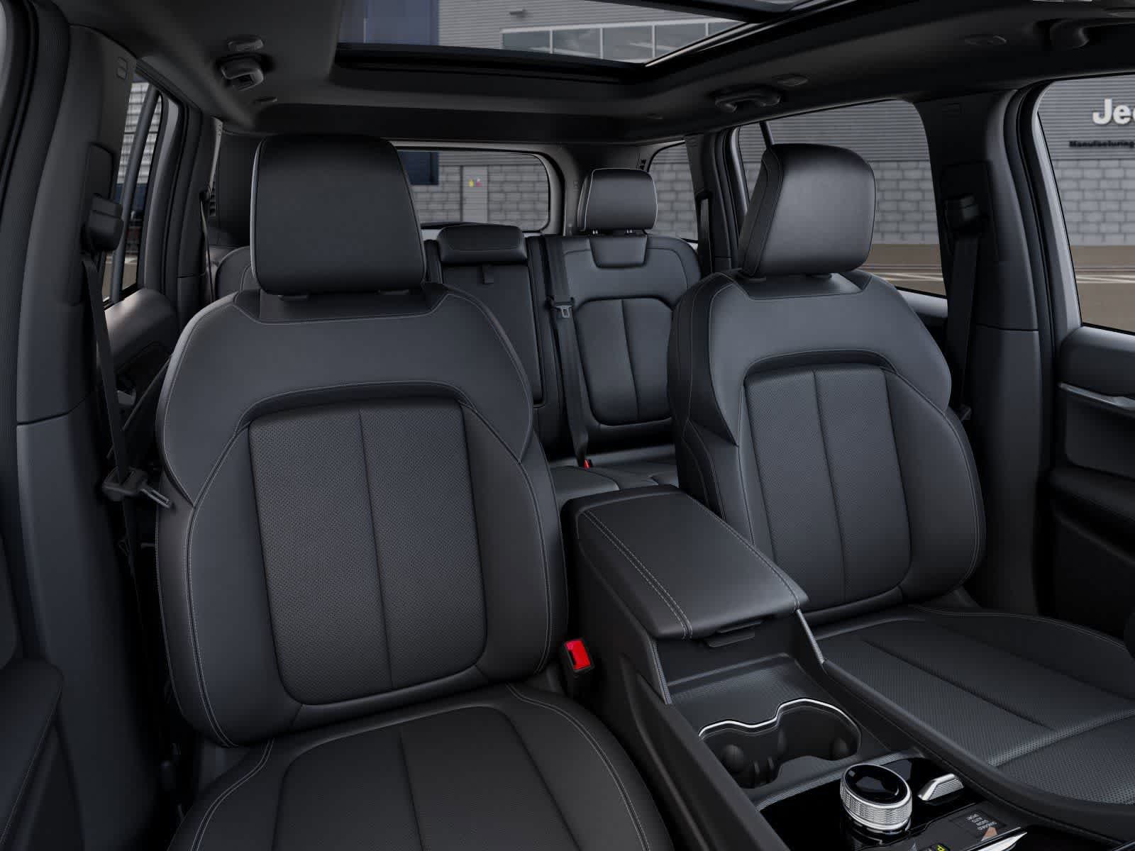 Thumbnail: 2026 Jeep Grand Cherokee - 16