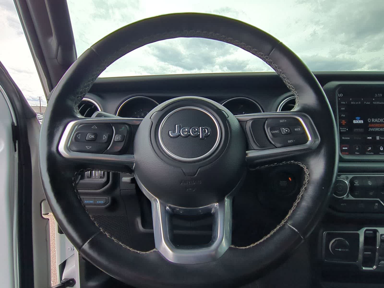 Thumbnail: 2021 Jeep Wrangler - 23