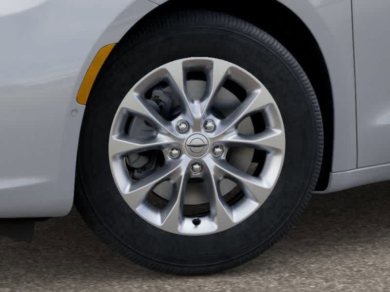 Thumbnail: 2026 Chrysler Pacifica - 8