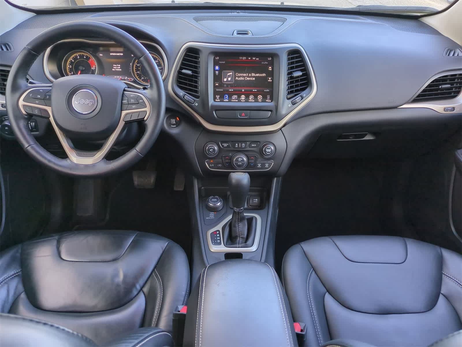 Thumbnail: 2016 Jeep Cherokee - 15