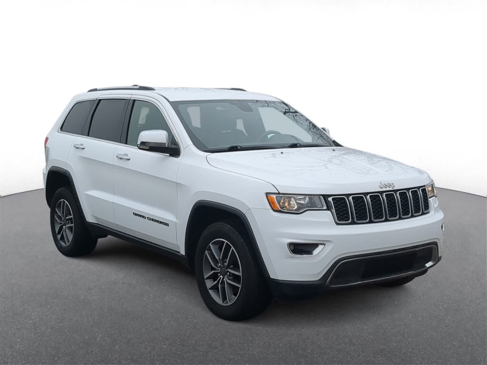 Thumbnail: 2019 Jeep Grand Cherokee - 2