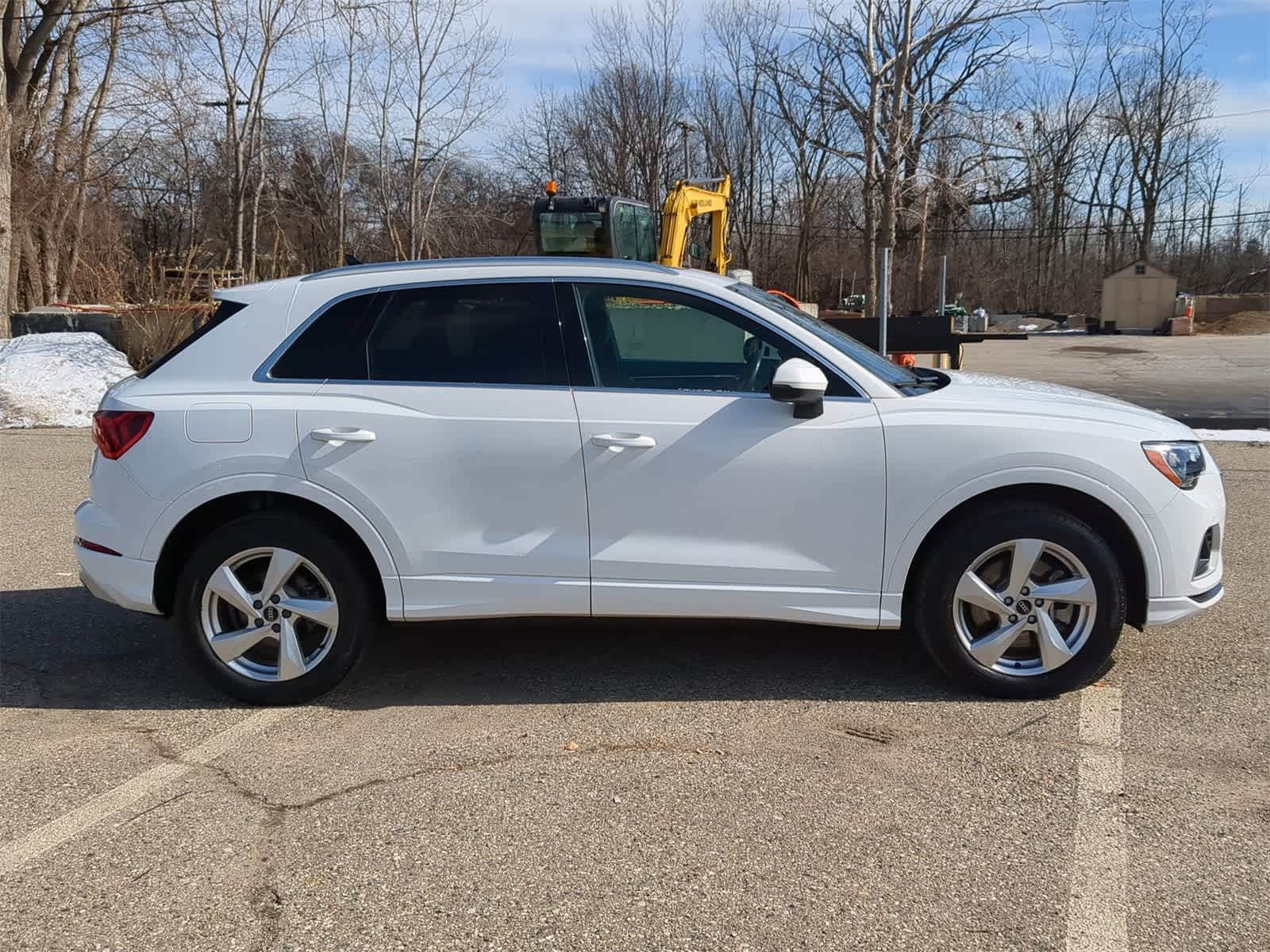 Thumbnail: 2022 Audi Q3 - 15