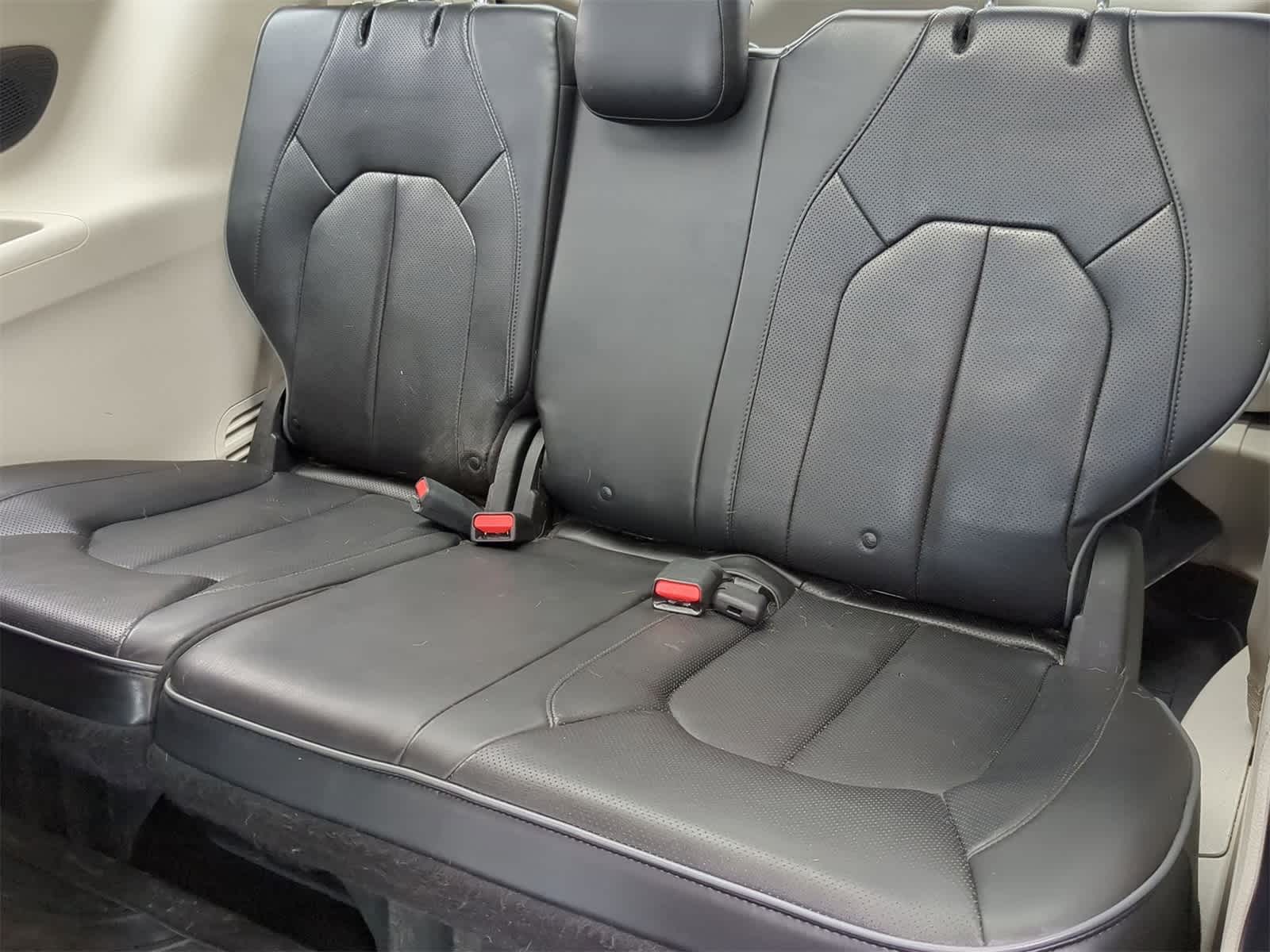 Thumbnail: 2020 Chrysler Pacifica - 28