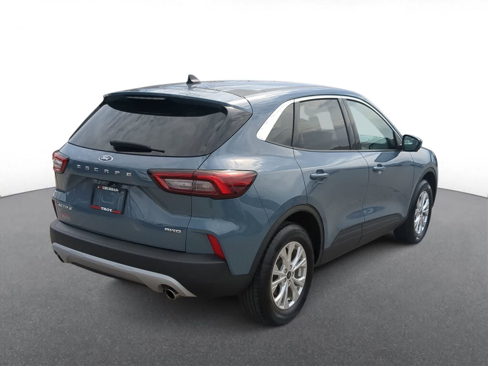 Thumbnail: 2024 Ford Escape - 8