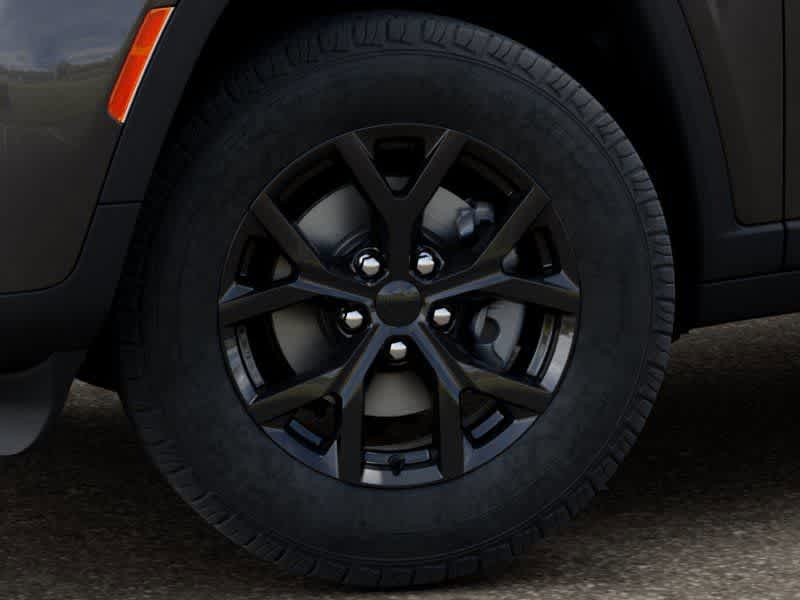 Thumbnail: 2026 Jeep Grand Cherokee - 8