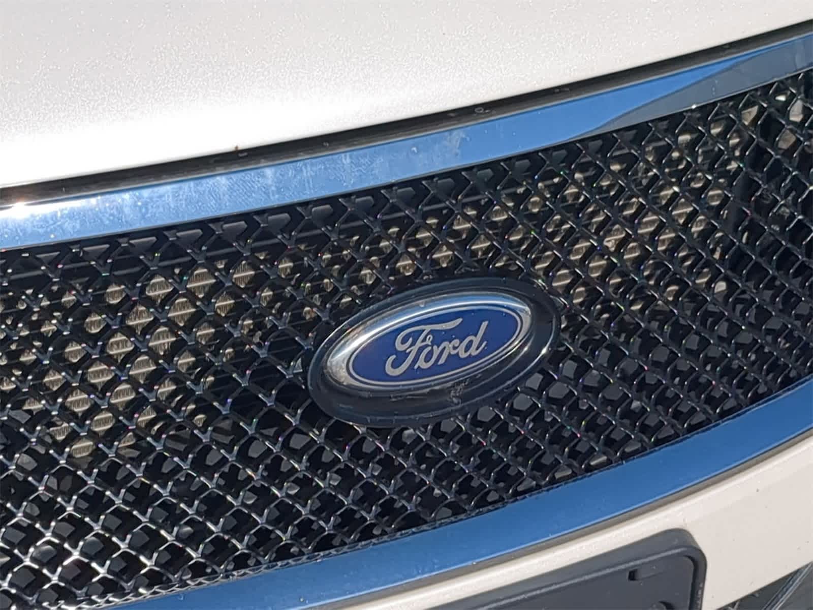 Thumbnail: 2016 Ford Taurus - 19