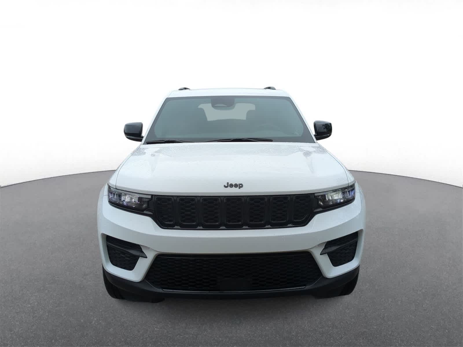 2023 Jeep Grand Cherokee Altitude X photo 3