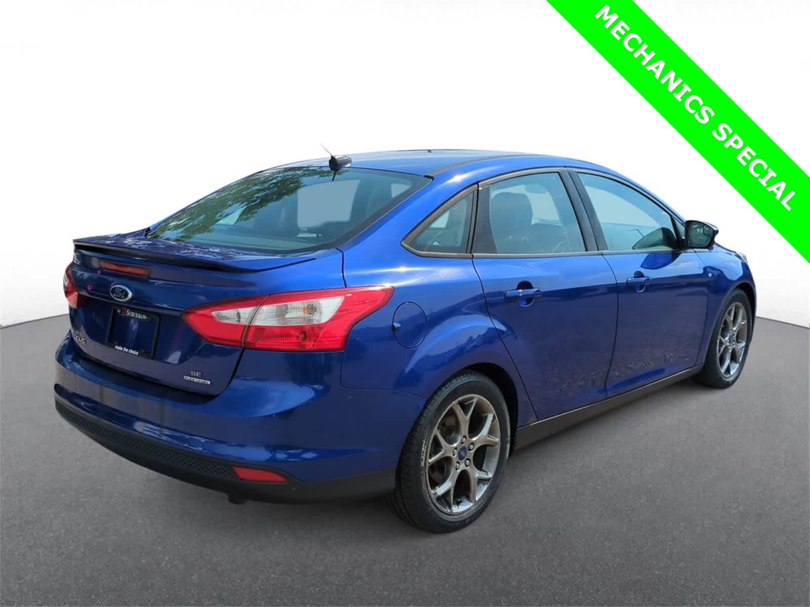 Thumbnail: 2014 Ford Focus - 8