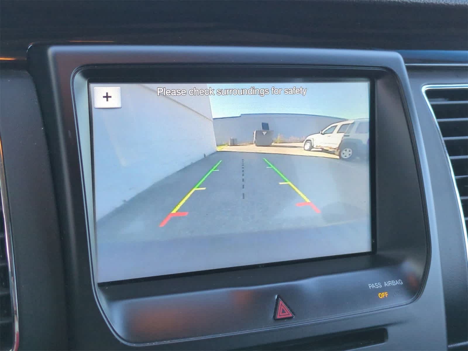 Thumbnail: 2018 Ford Flex - 28