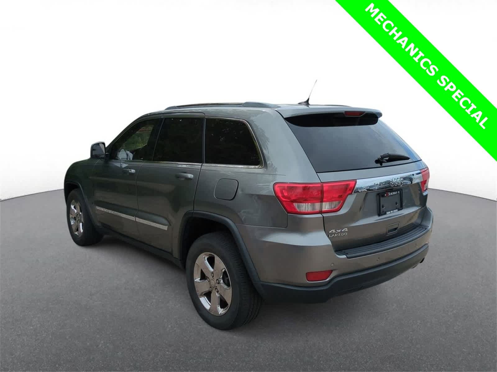 Thumbnail: 2013 Jeep Grand Cherokee - 6