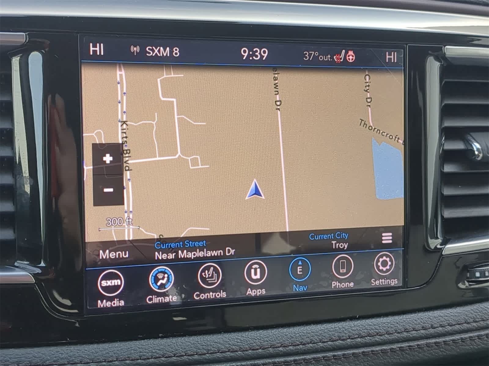 Thumbnail: 2020 Chrysler Pacifica - 30