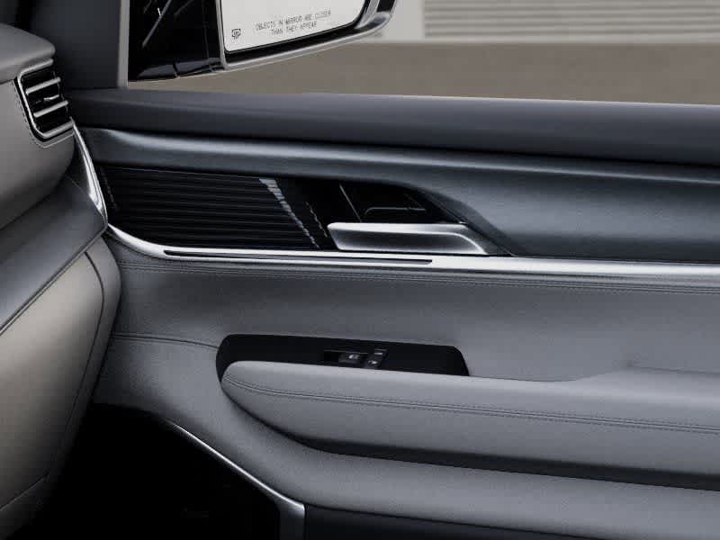 Thumbnail: 2026 Jeep Grand Wagoneer L - 25