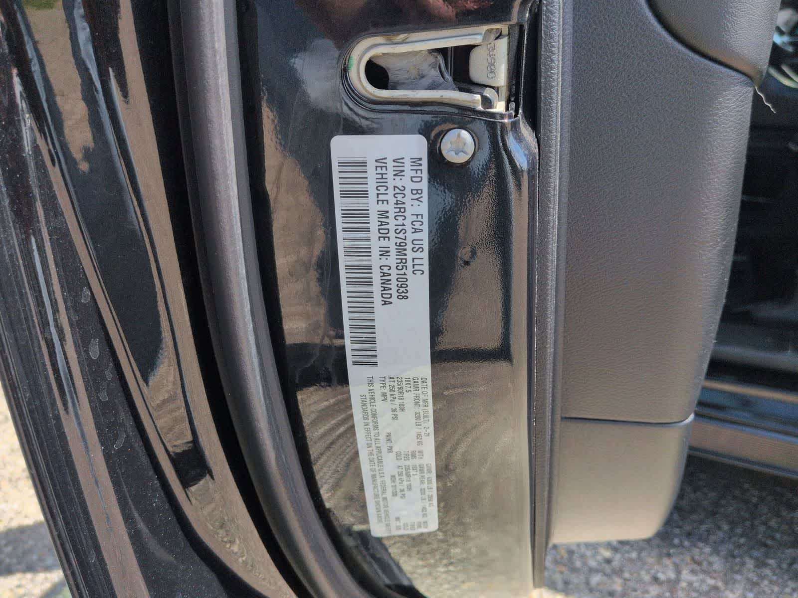 Thumbnail: 2021 Chrysler Pacifica - 38